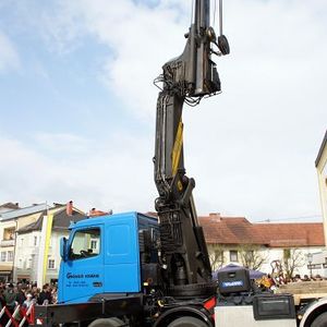 Guß und Aufzug